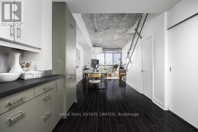 1113 - 388 Richmond Street W, Toronto, Ontario  M5V 3P1 - Photo 4 - C12702260