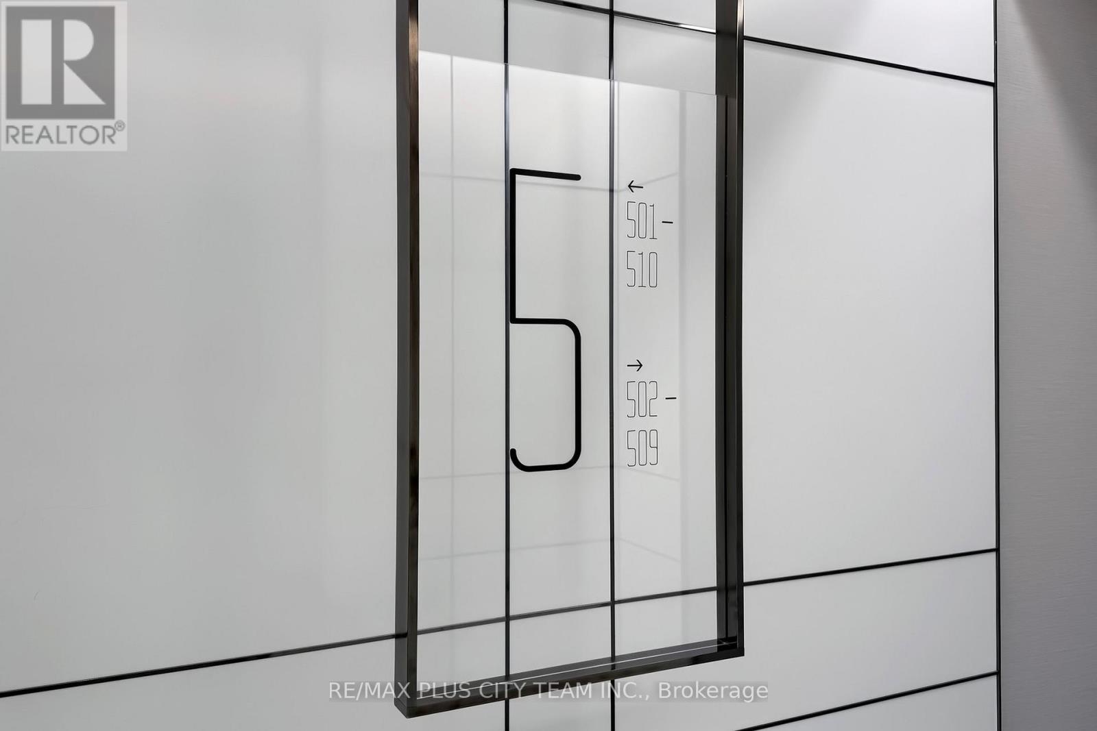 505 - 7 St. Thomas Street, Toronto, Ontario  M5S 2B7 - Photo 10 - C12702264