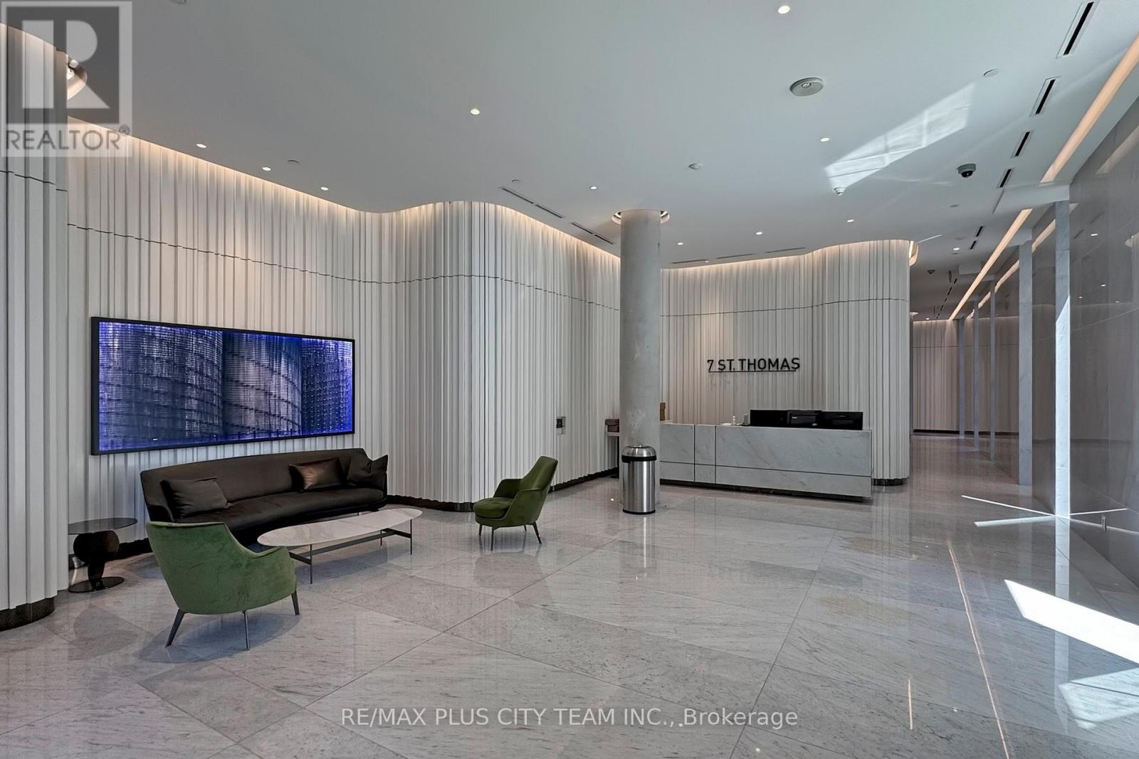 505 - 7 St. Thomas Street, Toronto, Ontario  M5S 2B7 - Photo 6 - C12702264