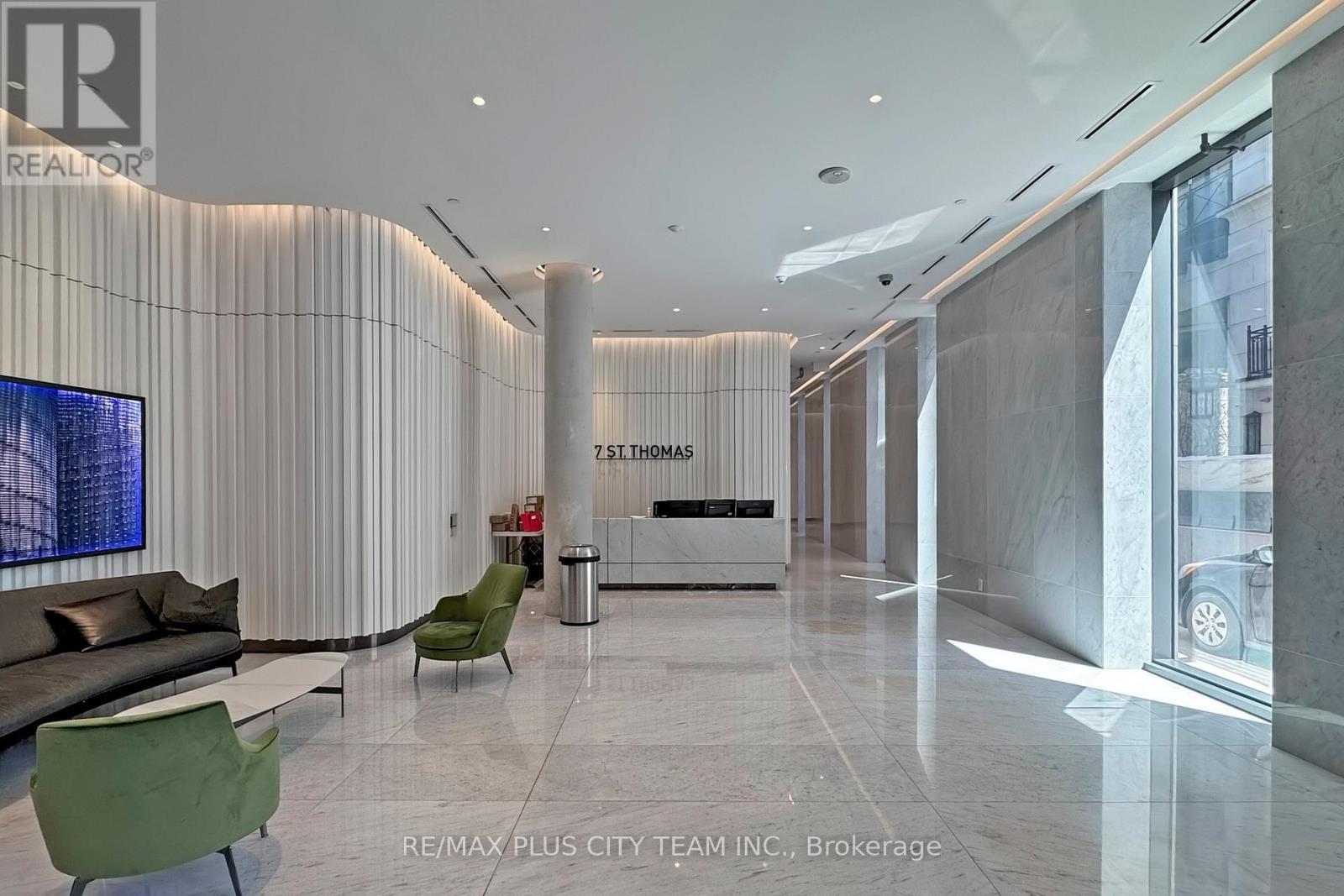 505 - 7 St. Thomas Street, Toronto, Ontario  M5S 2B7 - Photo 7 - C12702264