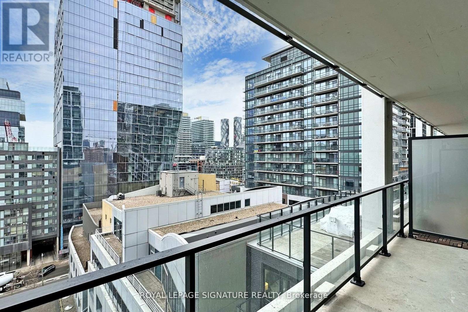 1006 - 55 Ontario Street, Toronto, Ontario  M5A 0T8 - Photo 5 - C12702288