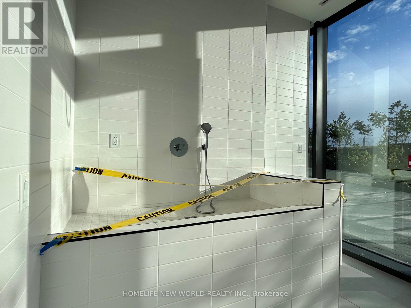 611 - 30 Tretti Way, Toronto, Ontario  M3H 0E3 - Photo 15 - C12702326