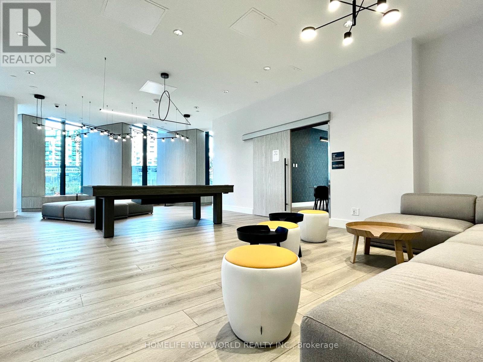 611 - 30 Tretti Way, Toronto, Ontario  M3H 0E3 - Photo 8 - C12702326