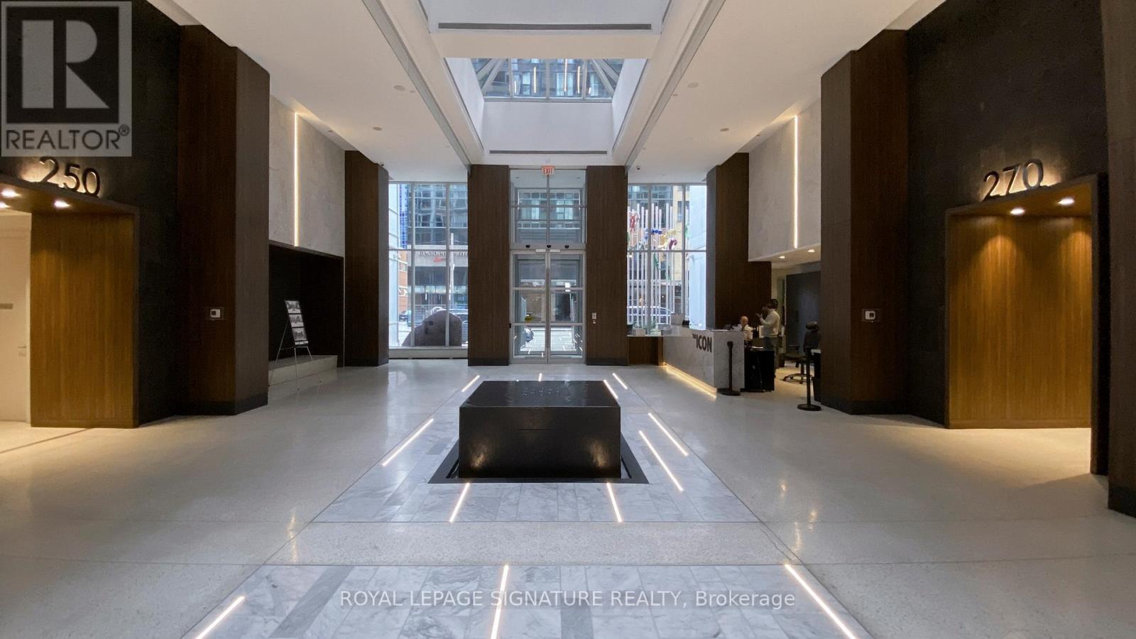 1030 - 250 Wellington Street W, Toronto, Ontario  M5V 3P6 - Photo 37 - C12702346