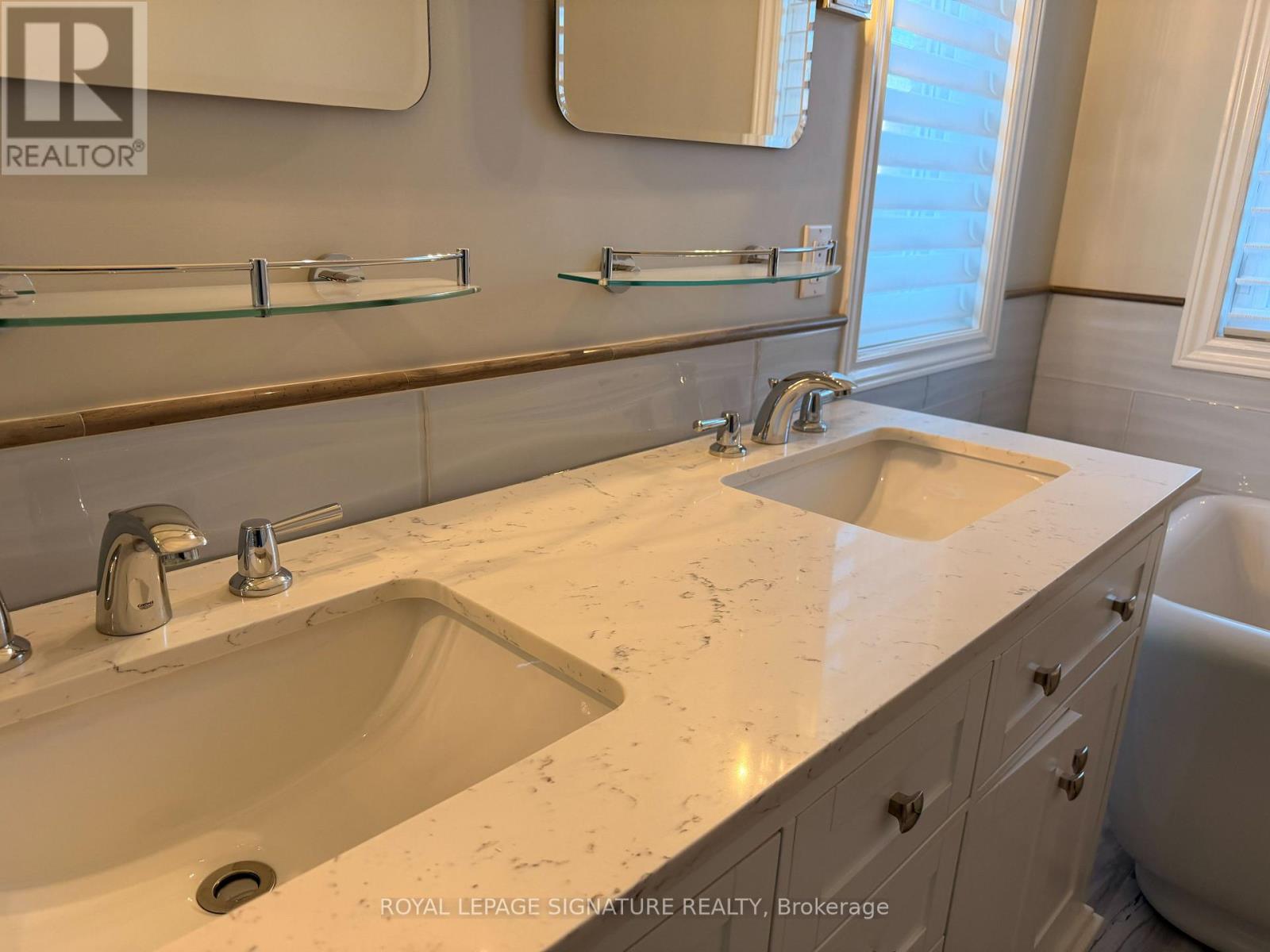 Main - 2129 Glenfield Road, Oakville, Ontario  L6M 3S4 - Photo 28 - W12691452