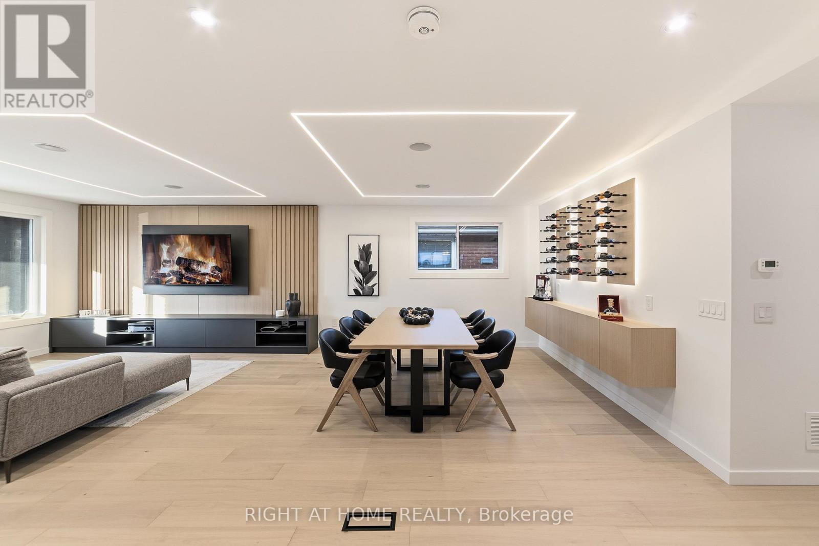 146 KENORA AVENUE, Hamilton, Ontario