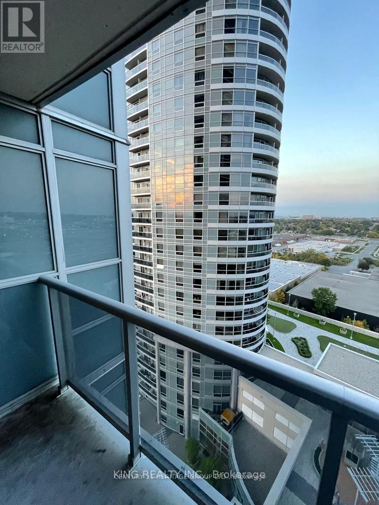 1511 - 125 Village Green Square, Toronto (Agincourt South-Malvern West), Ontario  M1S 0G3 - Photo 15 - E12702336