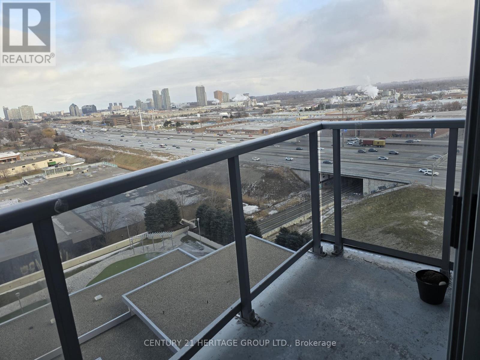 1511 - 125 Village Green Square, Toronto (Agincourt South-Malvern West), Ontario  M1S 0G3 - Photo 16 - E12702336