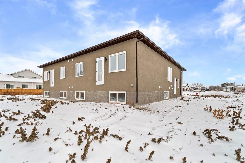 938 Mclean Avenue, Selkirk, Manitoba  R1A 4P9 - Photo 21 - 202529947