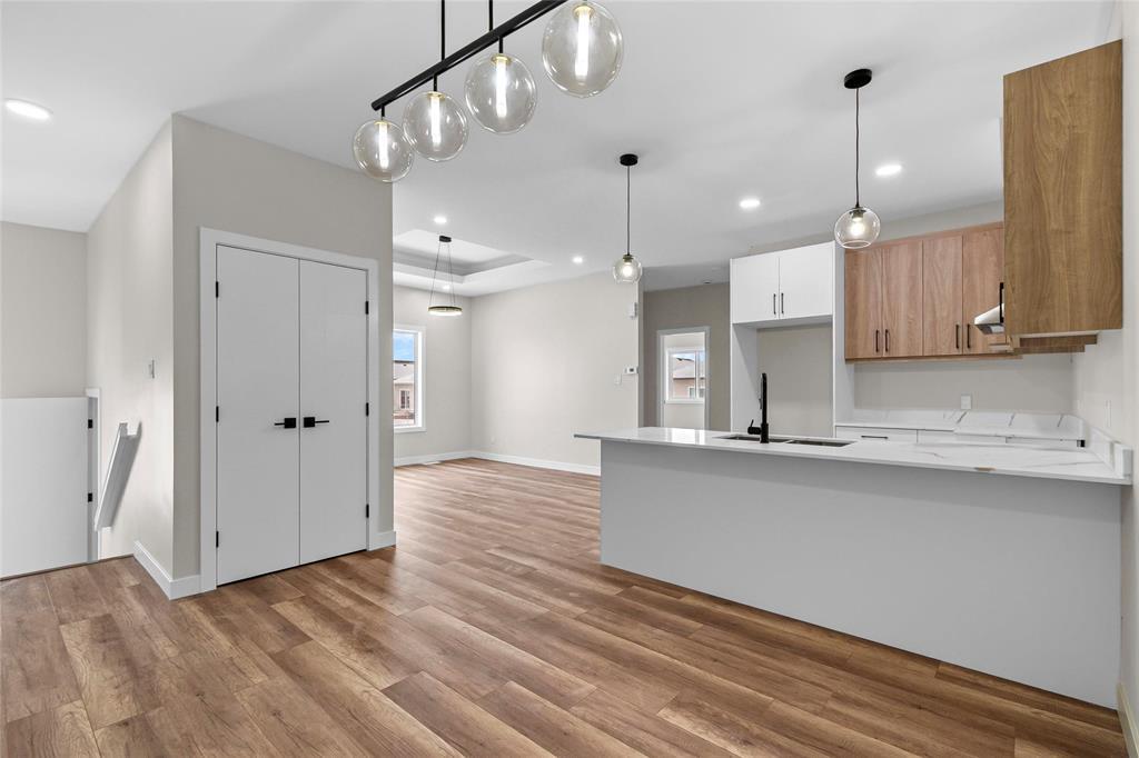 938 Mclean Avenue, Selkirk, Manitoba  R1A 4P9 - Photo 3 - 202529947