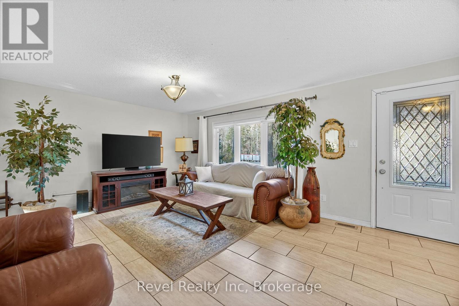 144 Trout Lane, Tiny, Ontario  L9M 0J1 - Photo 6 - S12702452