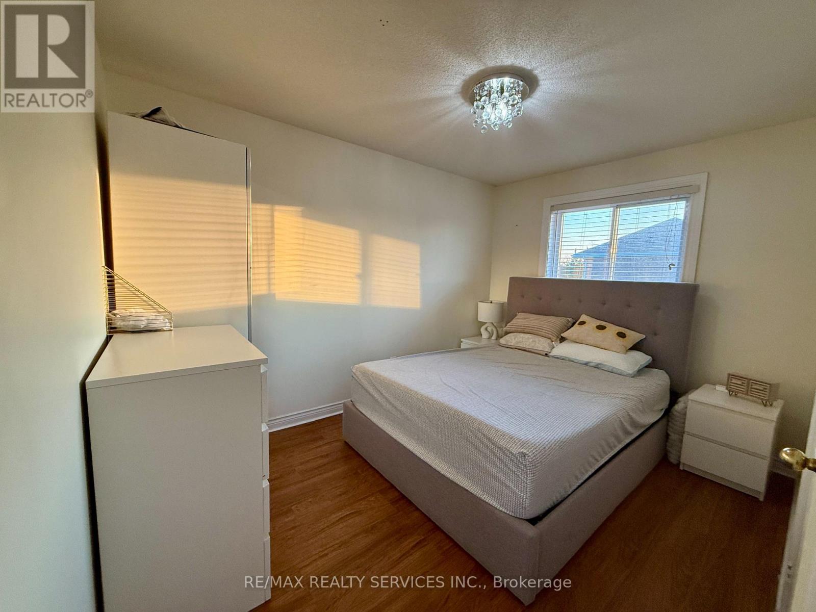 15 Inverhuron Trail, Oakville, Ontario  L6H 5Z6 - Photo 11 - W12702306