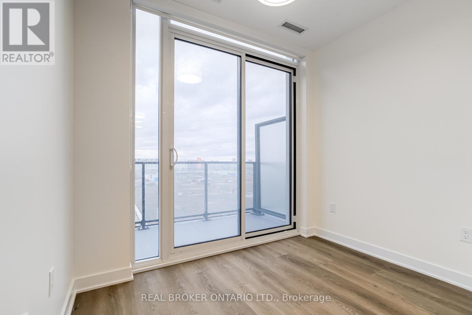 601 - 36 Zorra Street, Toronto, Ontario  M8Z 0G5 - Photo 10 - W12702308