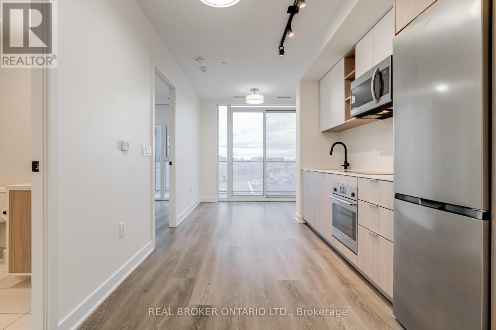 601 - 36 Zorra Street, Toronto, Ontario  M8Z 0G5 - Photo 8 - W12702308