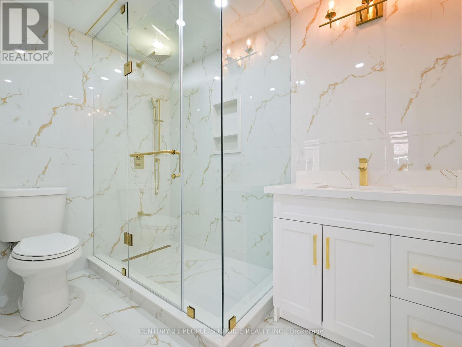 12 Junior Road, Brampton, Ontario  L7A 5J4 - Photo 10 - W12702340