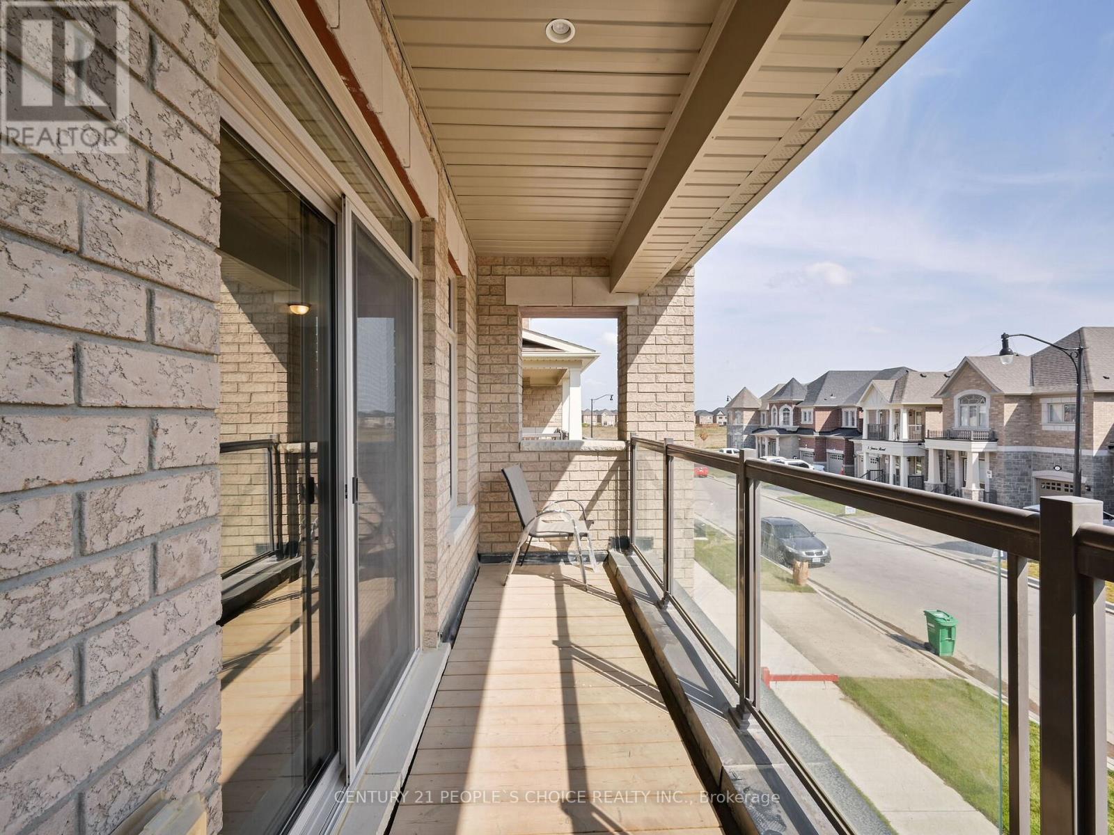 12 Junior Road, Brampton, Ontario  L7A 5J4 - Photo 15 - W12702340