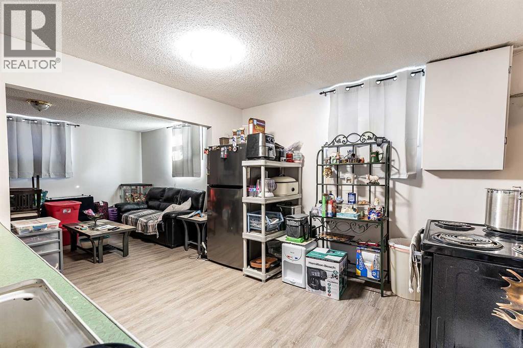 241 11 Street SW, Medicine Hat, Alberta  T1A 4S5 - Photo 34 - A2264173