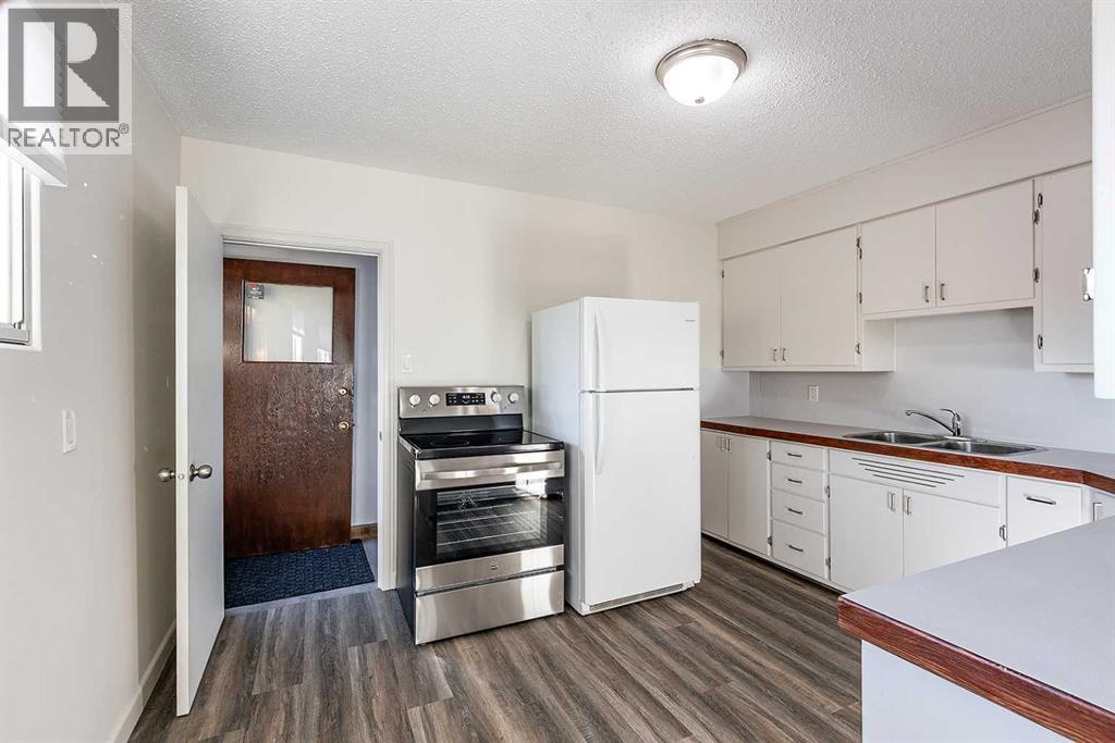 241 11 Street SW, Medicine Hat, Alberta  T1A 4S5 - Photo 23 - A2264173