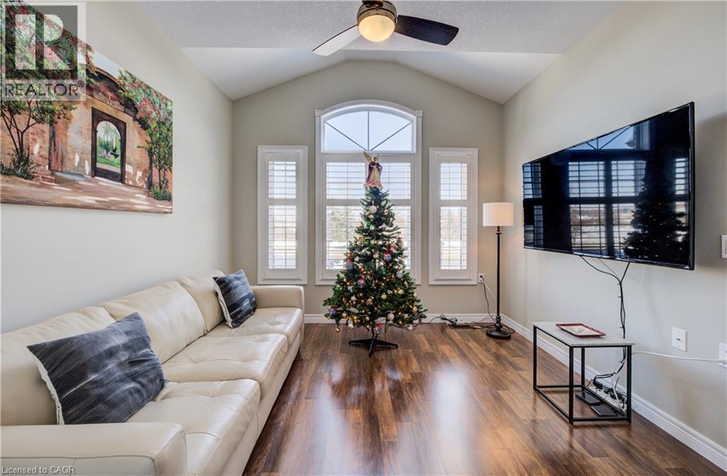 34 Livingston Boulevard Unit# 15, Baden, Ontario  N3A 4M7 - Photo 6 - 40792389