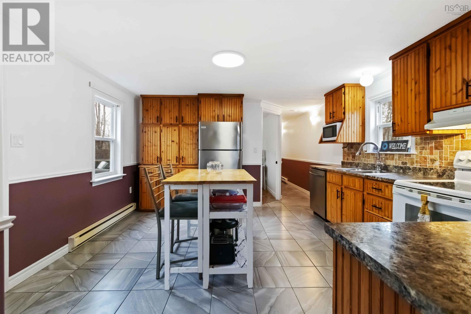 33 Elcona Avenue, Middle Sackville, Nova Scotia  B4E 3B1 - Photo 15 - 202600942