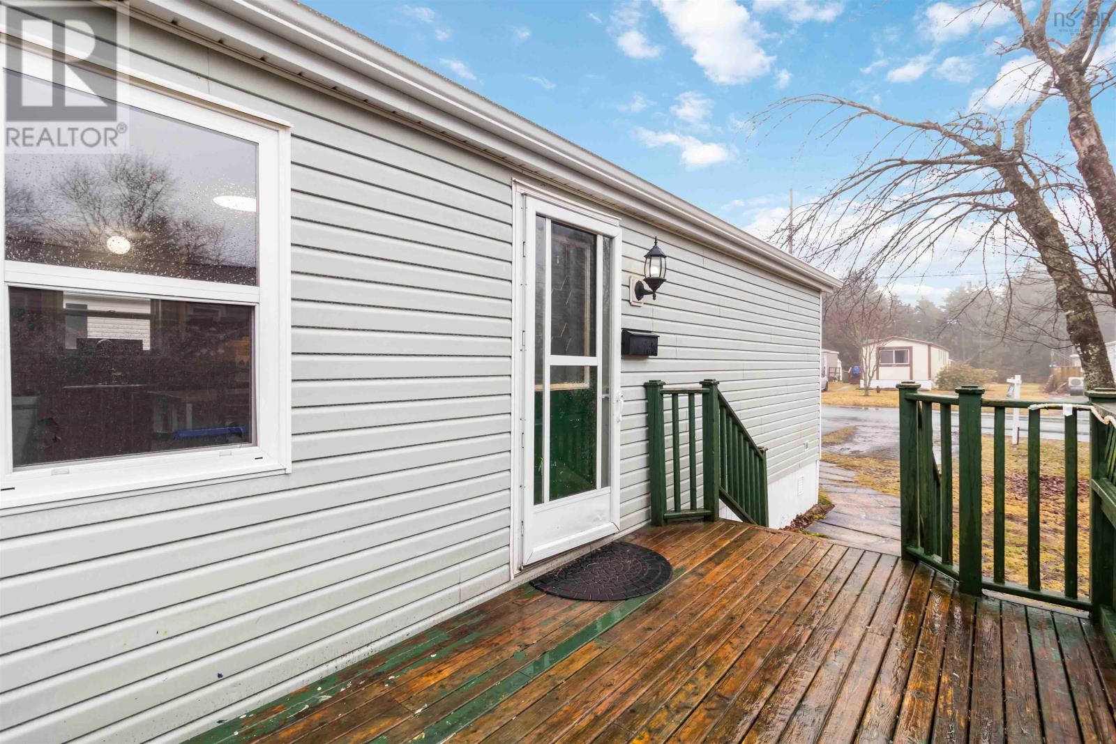 33 Elcona Avenue, Middle Sackville, Nova Scotia  B4E 3B1 - Photo 4 - 202600942