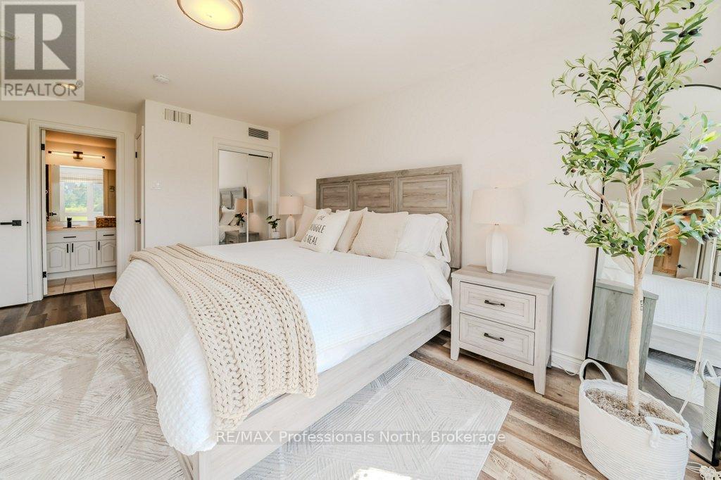 105 - 33 Deerhurst Drive, Huntsville, Ontario  P1H 2J4 - Photo 18 - X12702432