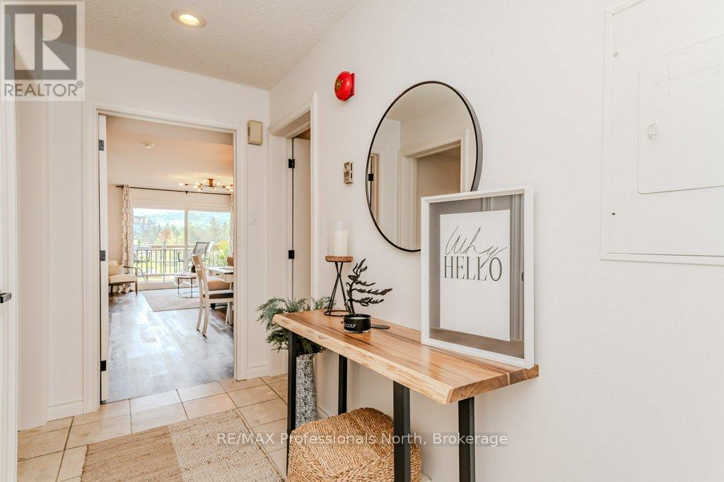 105 - 33 Deerhurst Drive, Huntsville, Ontario  P1H 2J4 - Photo 3 - X12702432