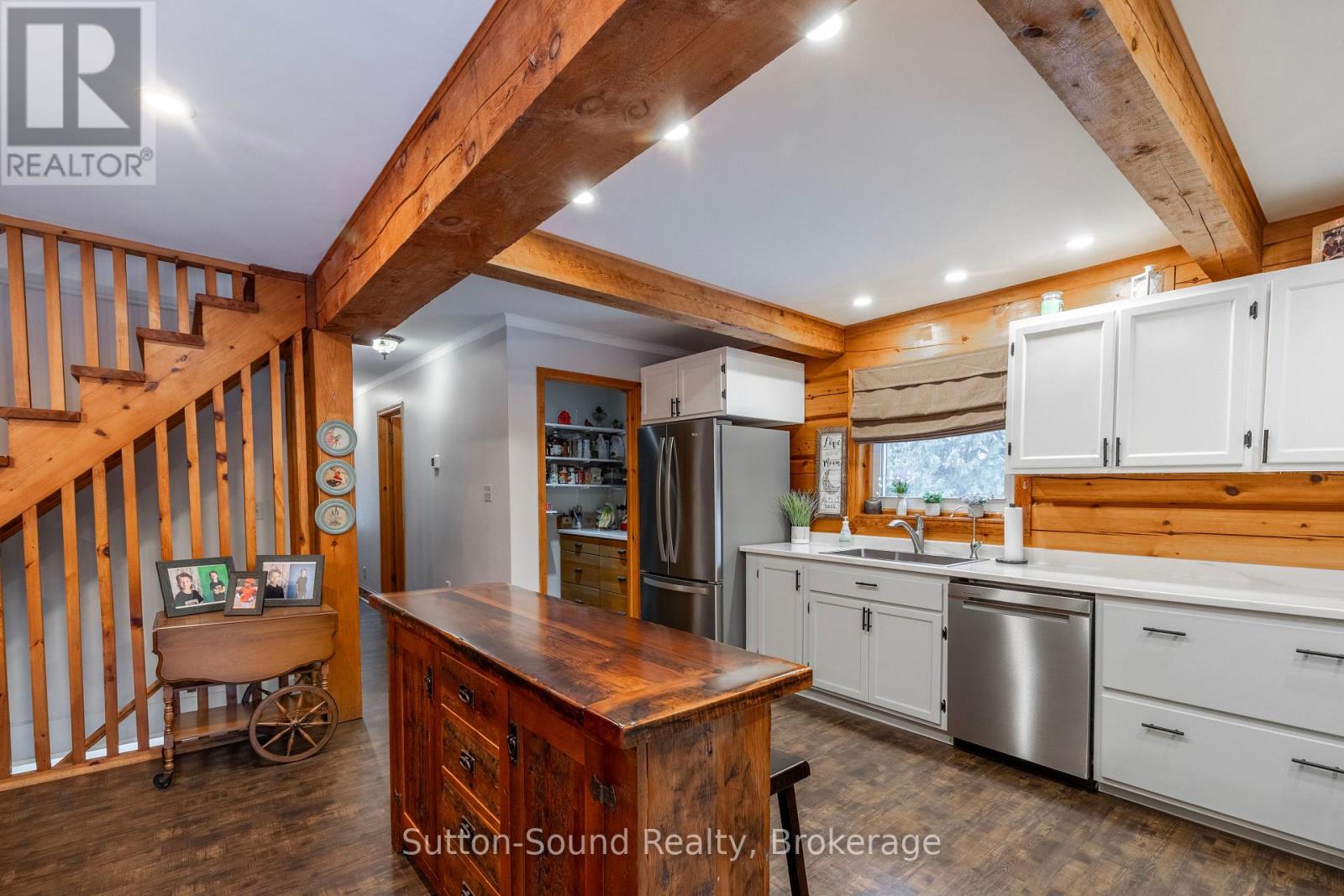 625 Mallory Beach Road, South Bruce Peninsula, Ontario  N0H 2T0 - Photo 12 - X12702472