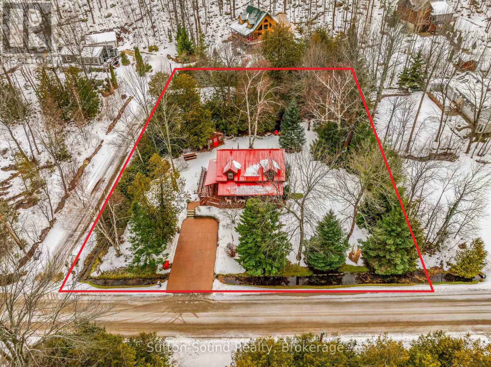 625 Mallory Beach Road, South Bruce Peninsula, Ontario  N0H 2T0 - Photo 2 - X12702472