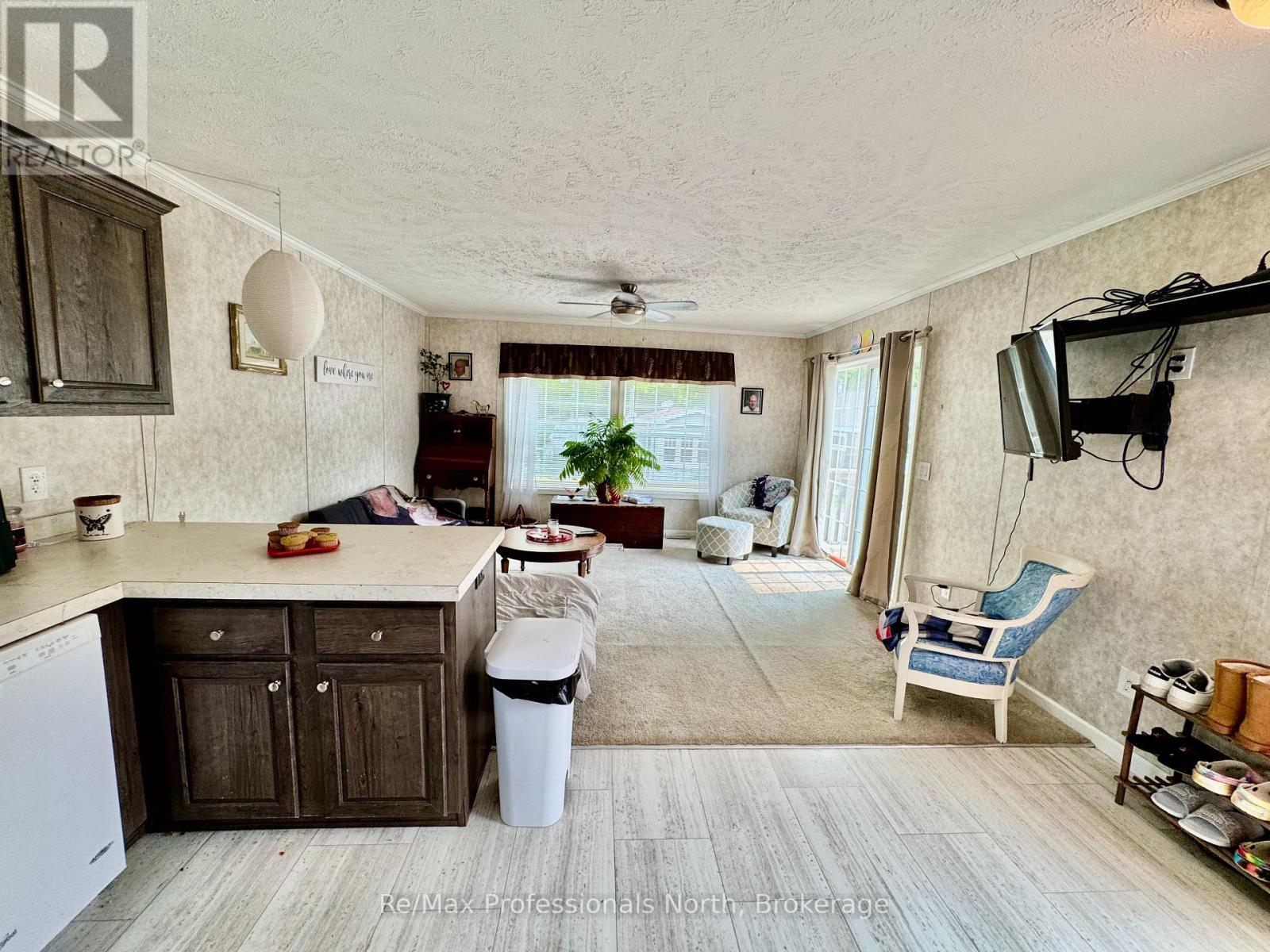 60 - 1007 Racoon Road, Gravenhurst (Morrison), Ontario  P1P 0C3 - Photo 11 - X12702502