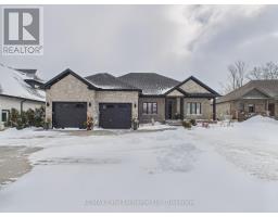 405 MCCULLOUGH CRESCENT, Kincardine, Ontario