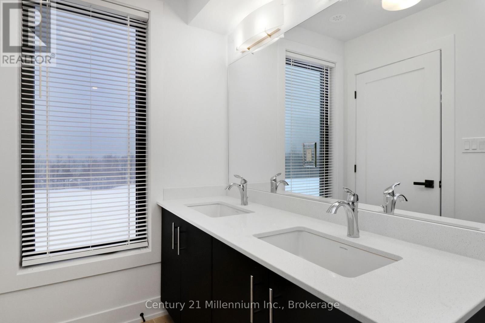 25 - 117 Sladden Court, Blue Mountains, Ontario  N0H 2P0 - Photo 20 - X12702604