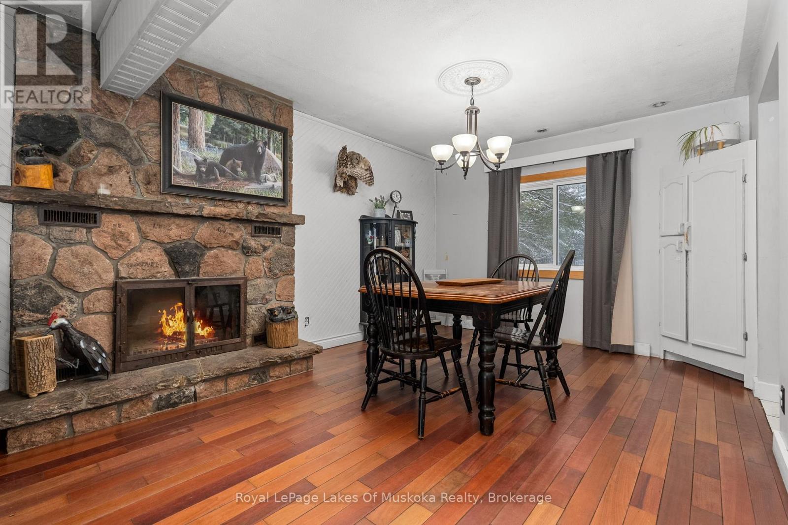 2892 60 Highway E, Lake Of Bays (Franklin), Ontario  P0A 1H0 - Photo 10 - X12702616