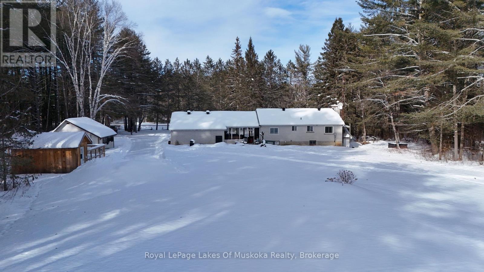 2892 60 Highway E, Lake Of Bays (Franklin), Ontario  P0A 1H0 - Photo 26 - X12702616