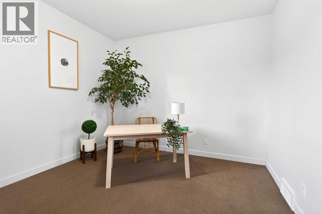 430 Coopers Drive Sw, Airdrie, Alberta  T4B 0C8 - Photo 5 - A2278967