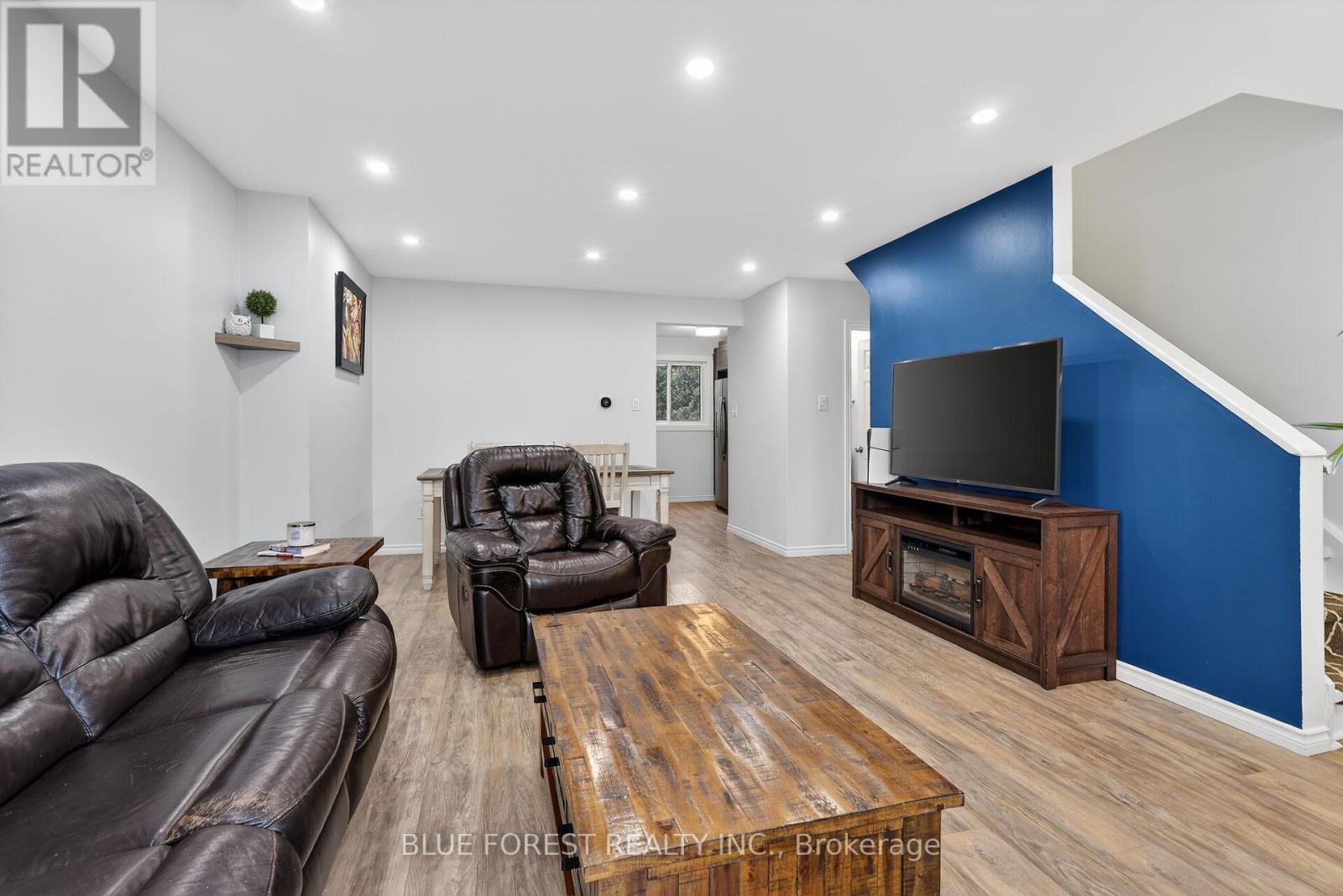 74 - 700 Exeter Road, London South, Ontario  N6E 1L2 - Photo 11 - X12702516