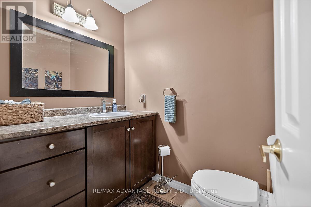 3921 Malpass Road, London South, Ontario  N6P 1E9 - Photo 25 - X12702552