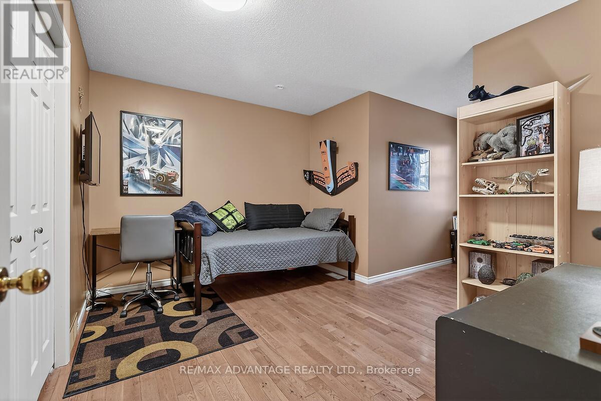 3921 Malpass Road, London South, Ontario  N6P 1E9 - Photo 34 - X12702552