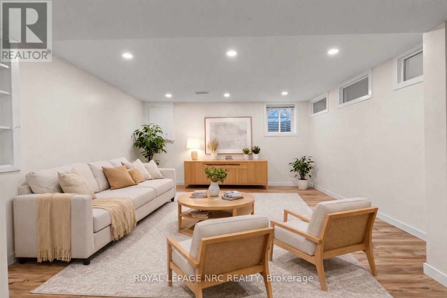 5698 Heritage Drive, Niagara Falls (Church's Lane), Ontario  L2J 3L2 - Photo 20 - X12702290