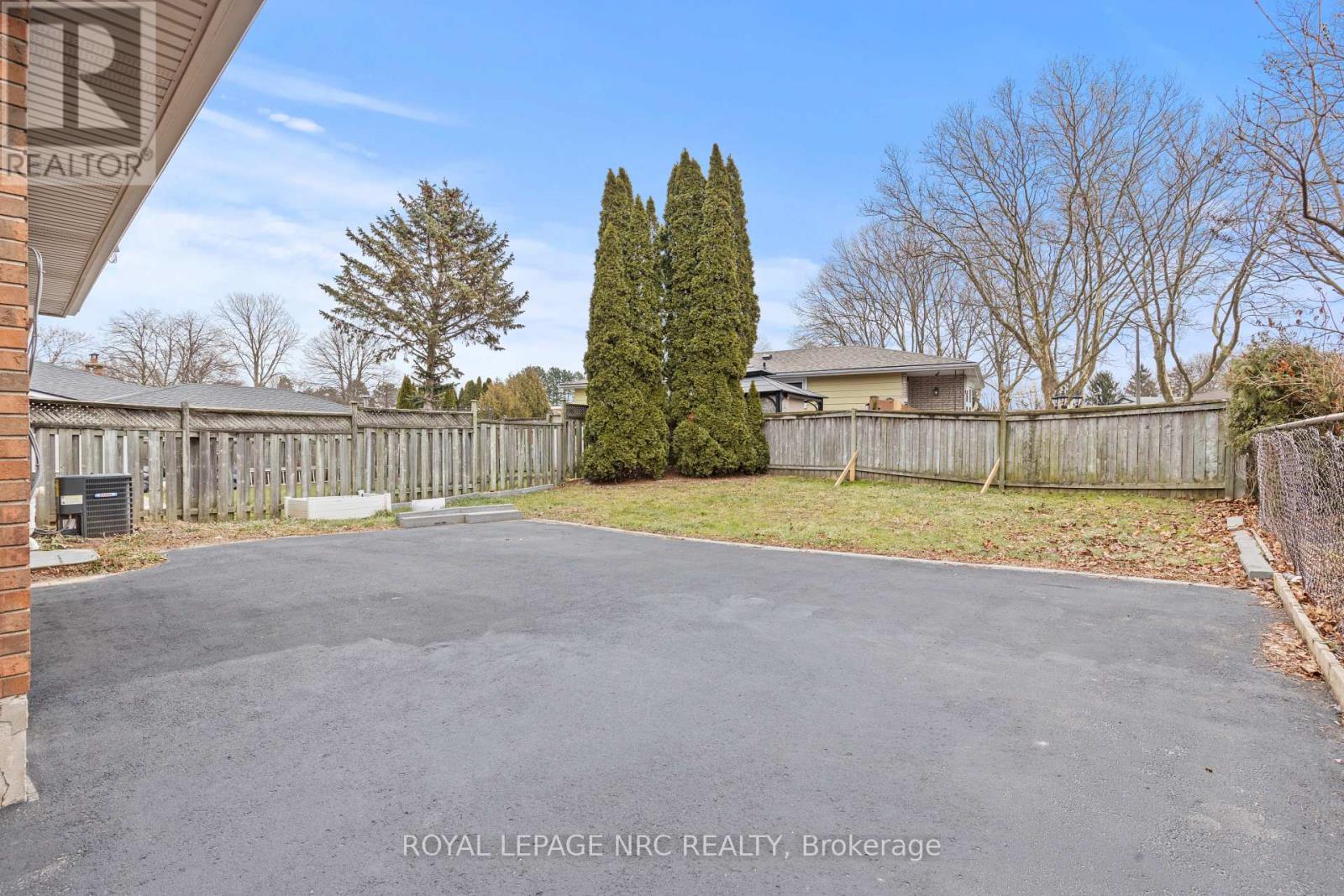 5698 Heritage Drive, Niagara Falls (Church's Lane), Ontario  L2J 3L2 - Photo 41 - X12702290