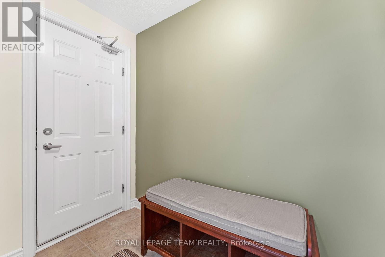 8 - 575 Stonefield Private, Ottawa, Ontario  K2G 4R5 - Photo 6 - X12702422