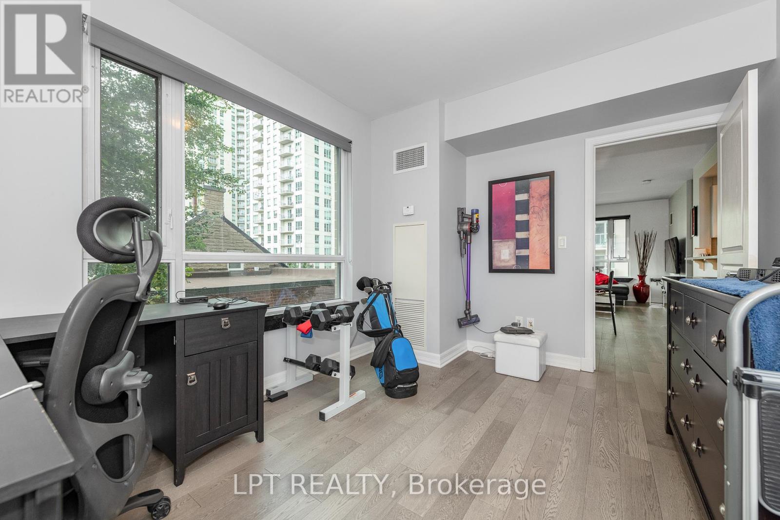 305 - 200 Besserer Street, Ottawa, Ontario  K1N 0A7 - Photo 15 - X12702488