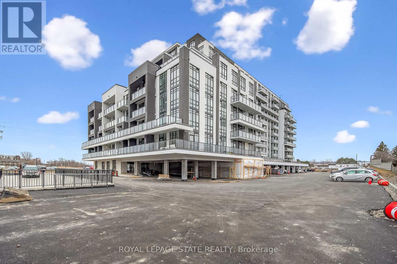 327 - 461 GREEN ROAD, Hamilton, Ontario