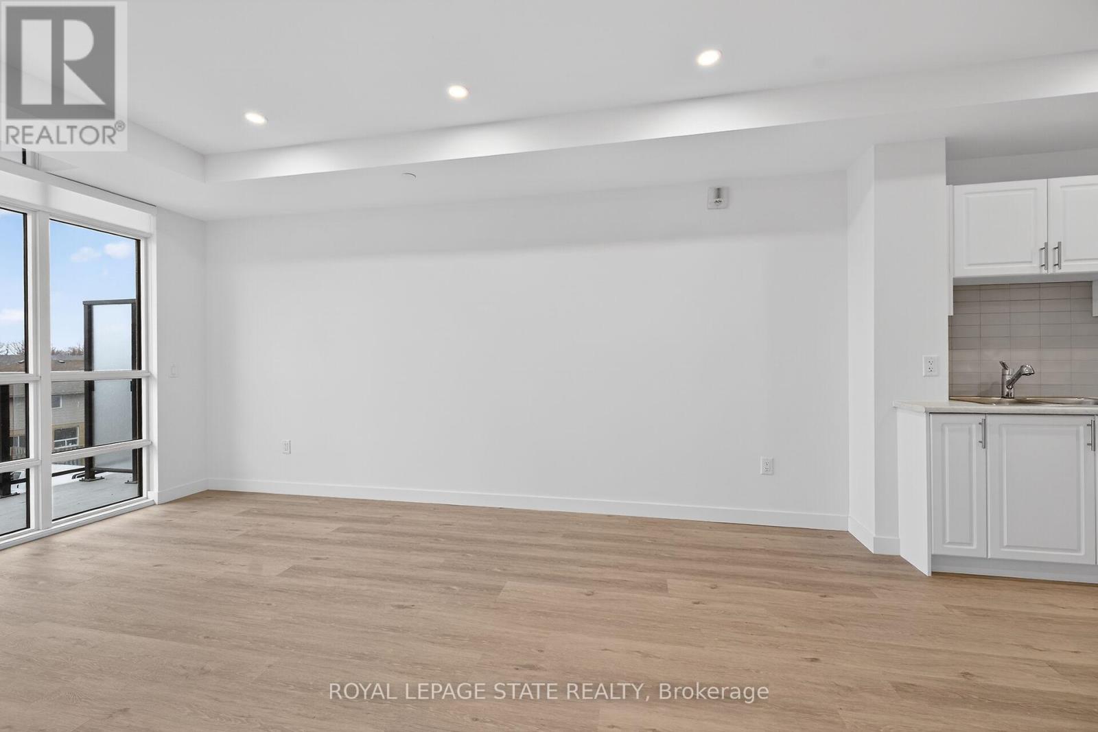 327 - 461 Green Road, Hamilton, Ontario  L8E 0L5 - Photo 12 - X12702298