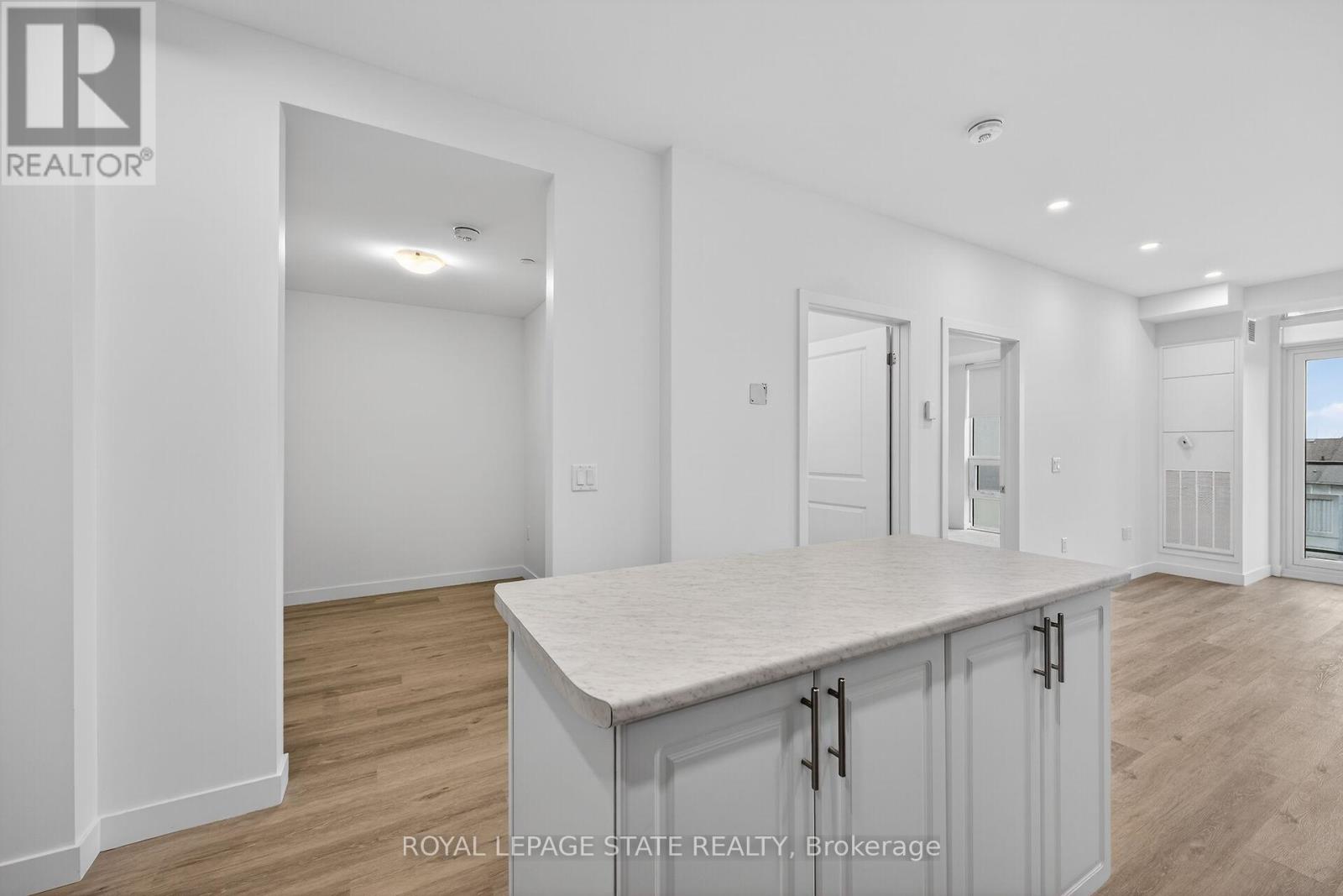 327 - 461 Green Road, Hamilton, Ontario  L8E 0L5 - Photo 9 - X12702298