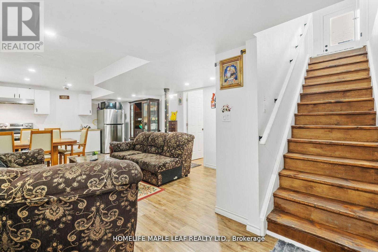 93 Middleton Avenue, London South, Ontario  N6L 0G4 - Photo 17 - X12702332