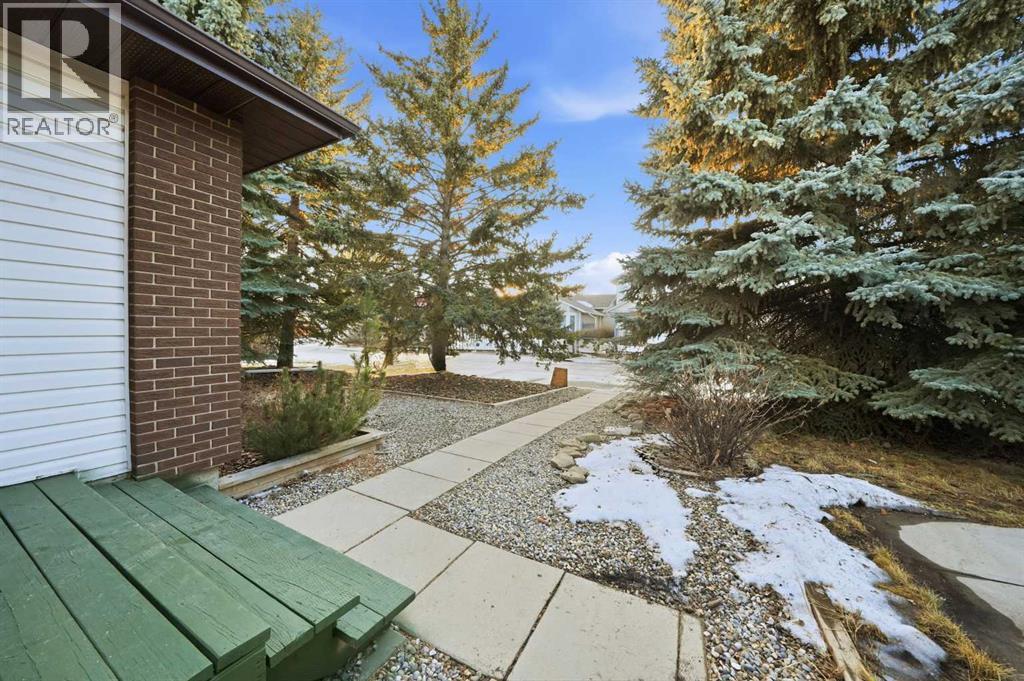 16280 5 Street Sw, Calgary, Alberta  T2Y 1Y3 - Photo 4 - A2278743