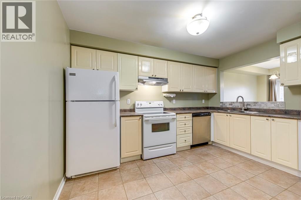 2266 Arbourview Drive, Oakville, Ontario  L6M 3N6 - Photo 7 - 40799042