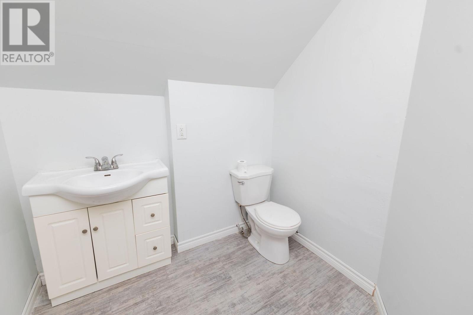 55 Grosvenor Ave, Sault Ste. Marie, Ontario P6B 2L8 - Photo 26 - SM252353