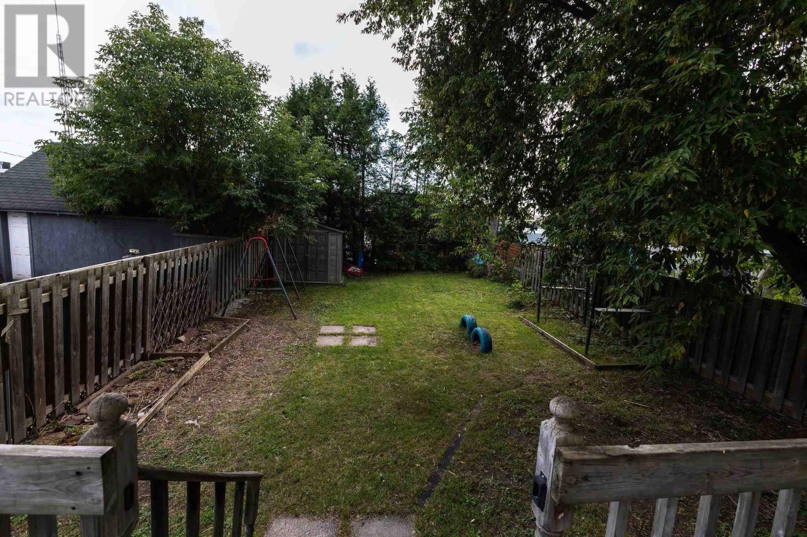 55 Grosvenor Ave, Sault Ste. Marie, Ontario P6B 2L8 - Photo 29 - SM252353